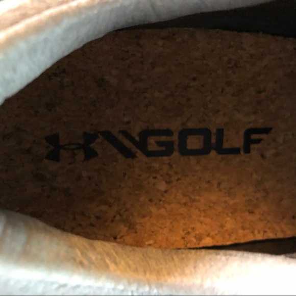 UNDER ARMOUR WOMEN’S BOOTS SIZE 6.5 - Picture 2 of 7